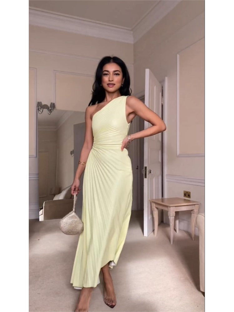 Woman's clothing One Shoulder Pleated Maxi Dress