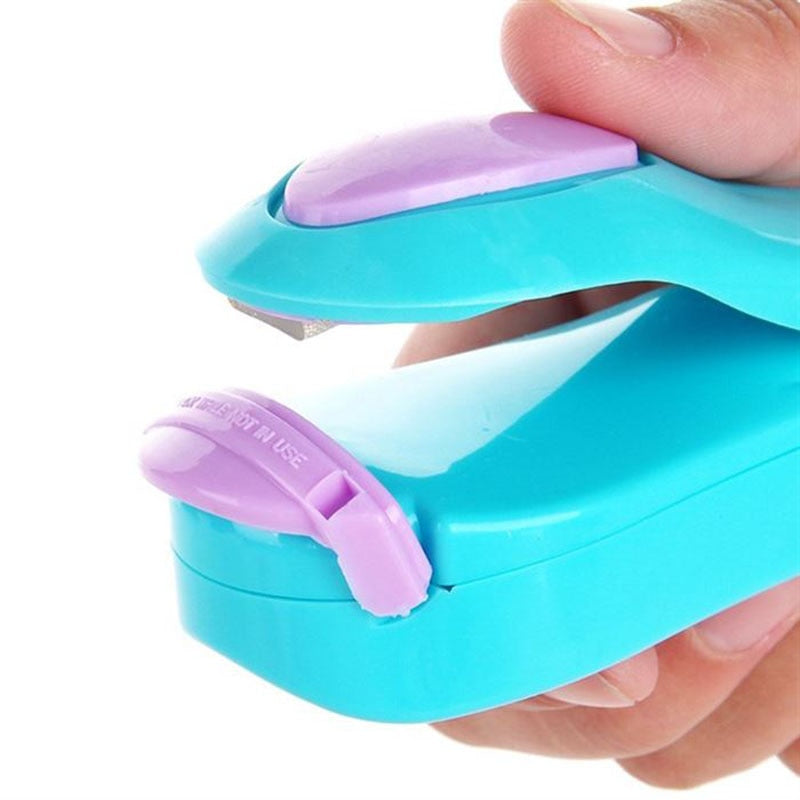 Appliance HOMETREE Mini Handheld Holder Electric Heating Snack Sealing Machine Machine Sealed Packaging Plastic Bag Sealed Food Bag H274