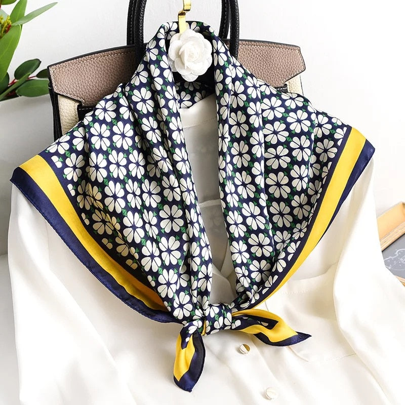 Beauty Fashion Silk Satin Hair Scarf Women Handkerchief Printed Female Square Head Bandana Small Neck muffler hijab lady girl