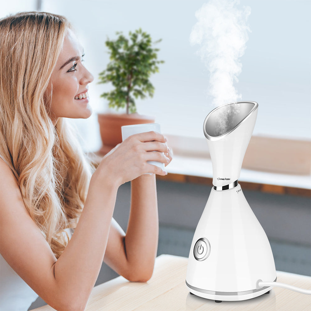 Woman's beautyonic Facial Steamer